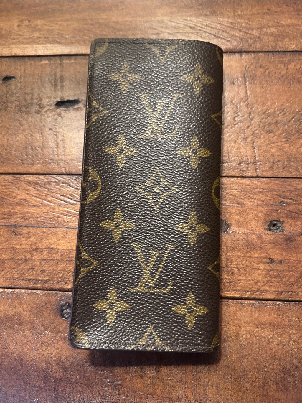 Louis Vuitton Monogram Petite Eyeglass/Sunglass Case. Excellent Condition
